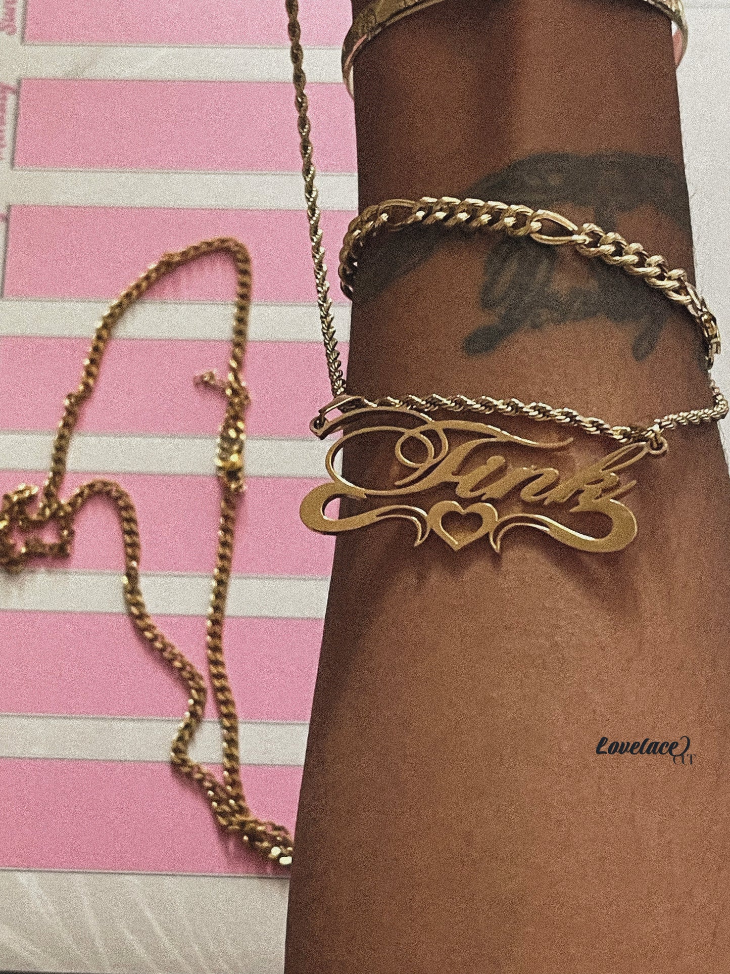 Gold-Filled Personalized Nameplate Necklace - Lovelace Cut