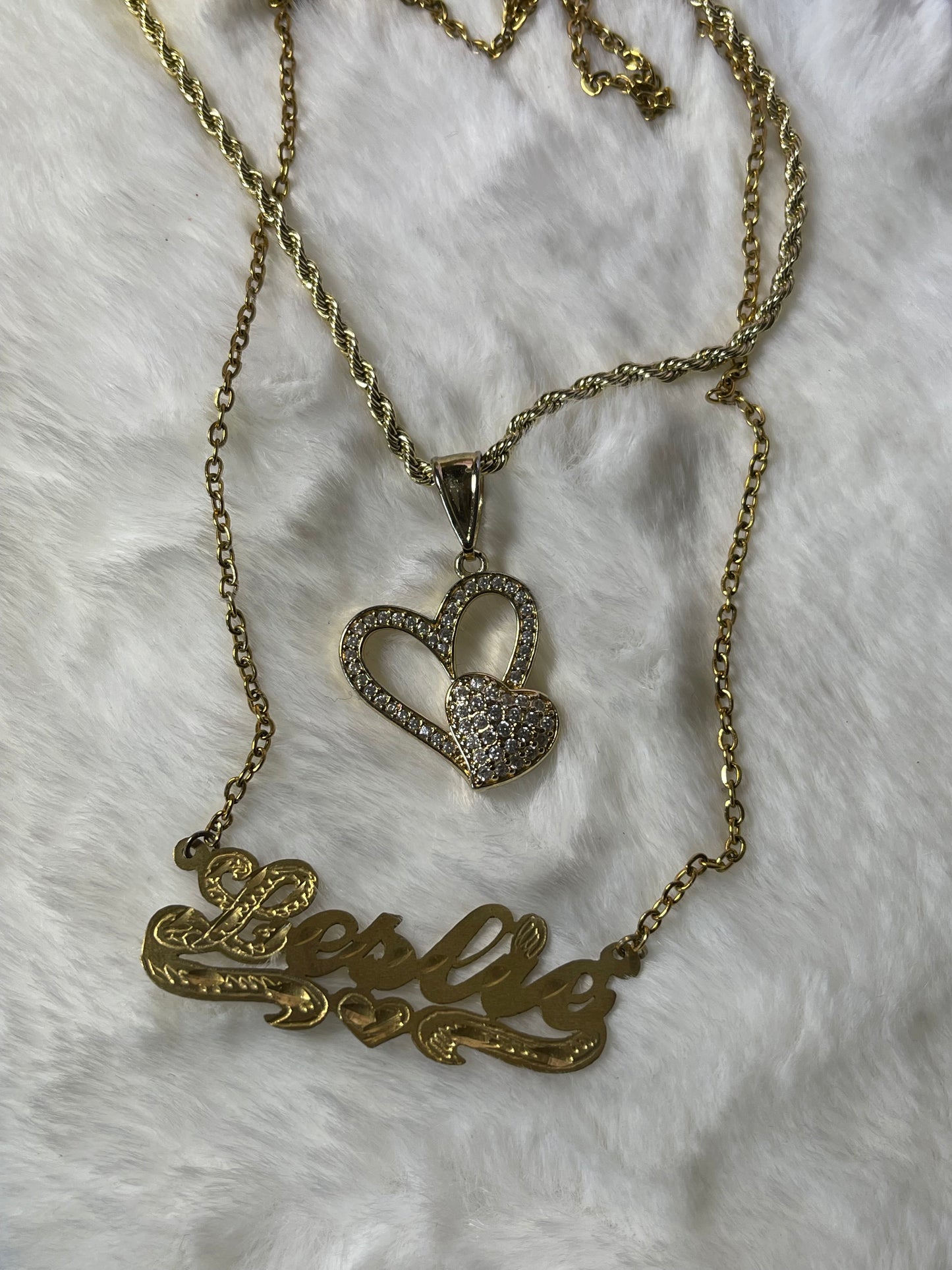 10k Personalized Single Nameplate Necklace w/ Heart Tail