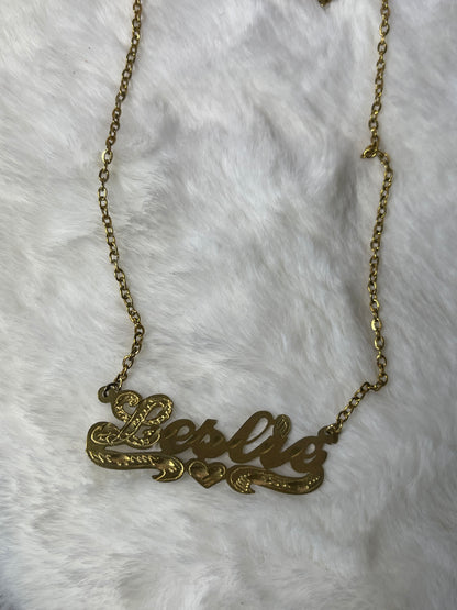 10k Personalized Single Nameplate Necklace w/ Heart Tail - Lovelace Cut
